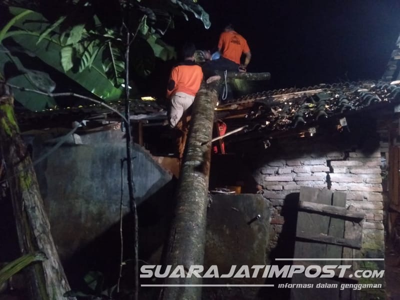 Sejumlah Rumah Warga Banyuwangi Rusak Disapu Puting Beliung