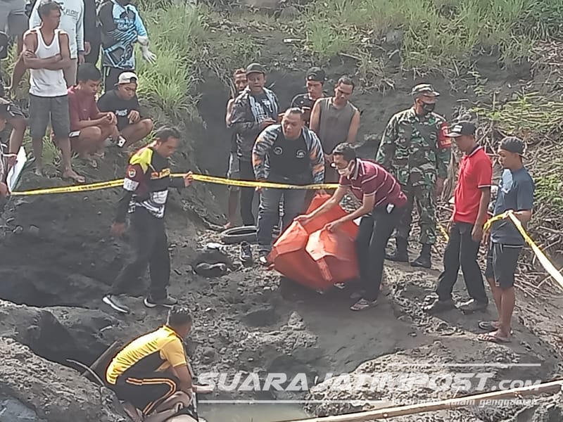 Jenazah Wanita Misterius Ditemukan Mengapung di Sungai Setail Banyuwangi