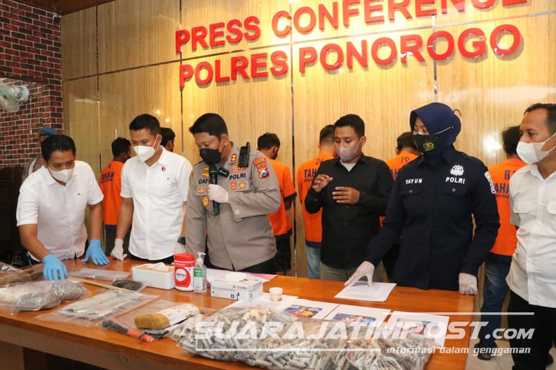 Polisi Tetapkan 7 Terduga Kasus Petasan Meledak di Desa Sambilawang Ponorogo
