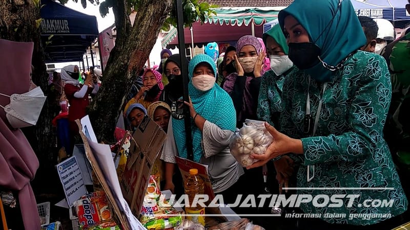 Pasar Murah Gagasan Pemkab Jember Diserbu Warga 2 kecamatan