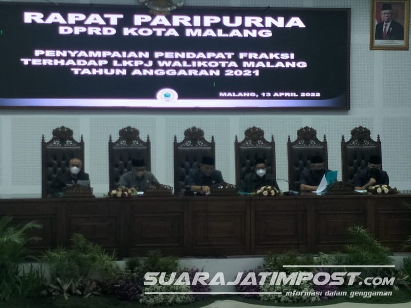 Bahas LKPJ Wali Kota Malang TA 2021 di Agenda Paripurna DPRD, Sutiaji Dihujani Kritikan