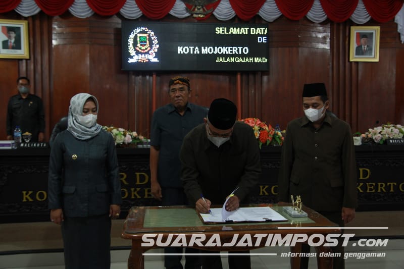 Rapat Paripurna DPRD Kota Mojokerto, Begini Catatan Fraksi Atas Raperda Pertanggungjawaban APBD TA 2021