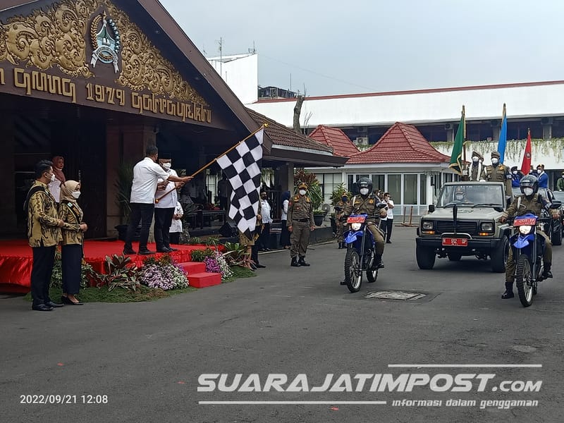 Bendera Pataka Pemprov Jatim Tiba di Malang, Dalam Rangka Memperingati hari Hari Jadi Pemprov Jatim Ke 77