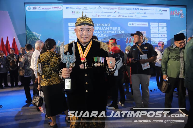 Bupati Malang Raih Anugerah Abyakta pada Puncak HPN di Medan