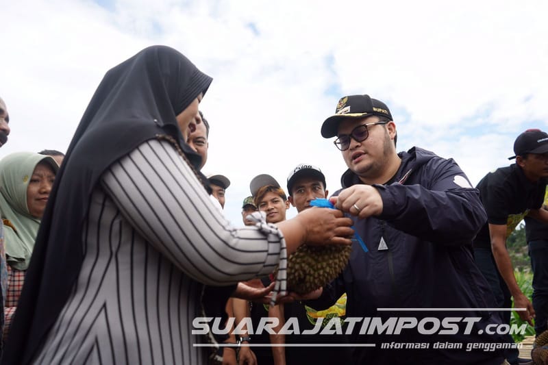 Dahar Durian Medowo Pikat Wisatawan, Mas Dhito: Pecinta Durian Wajib ke Kediri
