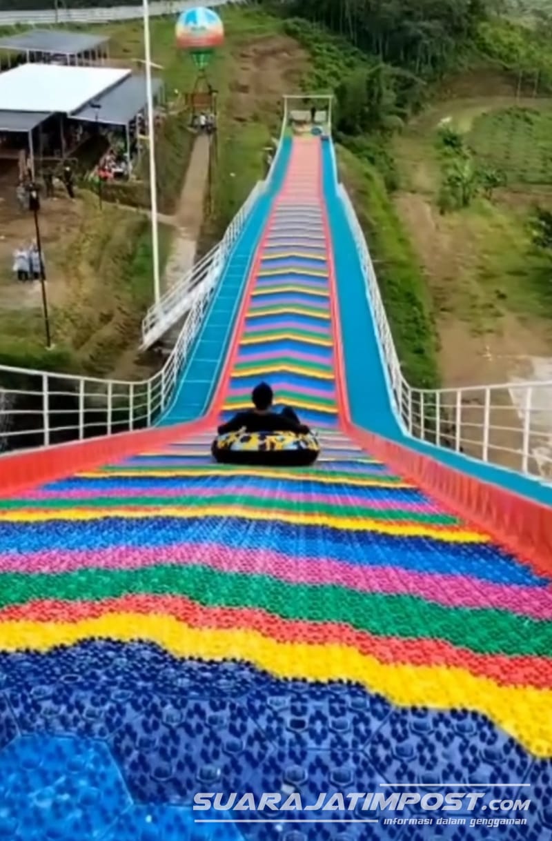 Rainbow Slide di Malang Dreamland, Ikon Wisata Kabupaten Malang
