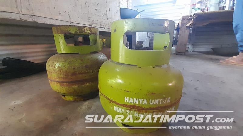 Gas Elpiji 3 Kg Langka Di Banyuwangi, Pedagang Warung Kelimpungan