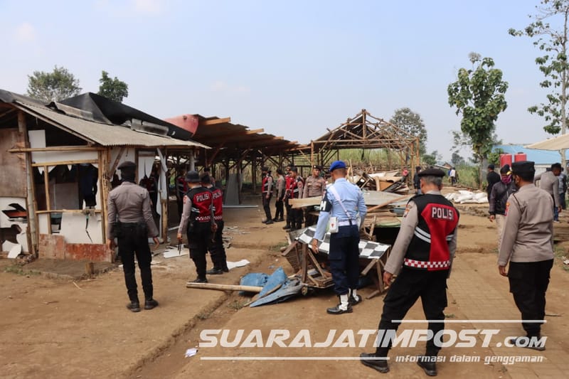 247 Personil Gabungan TNI dan Polri Bongkar Dua Lokasi Judi Sabung Ayam di Malang