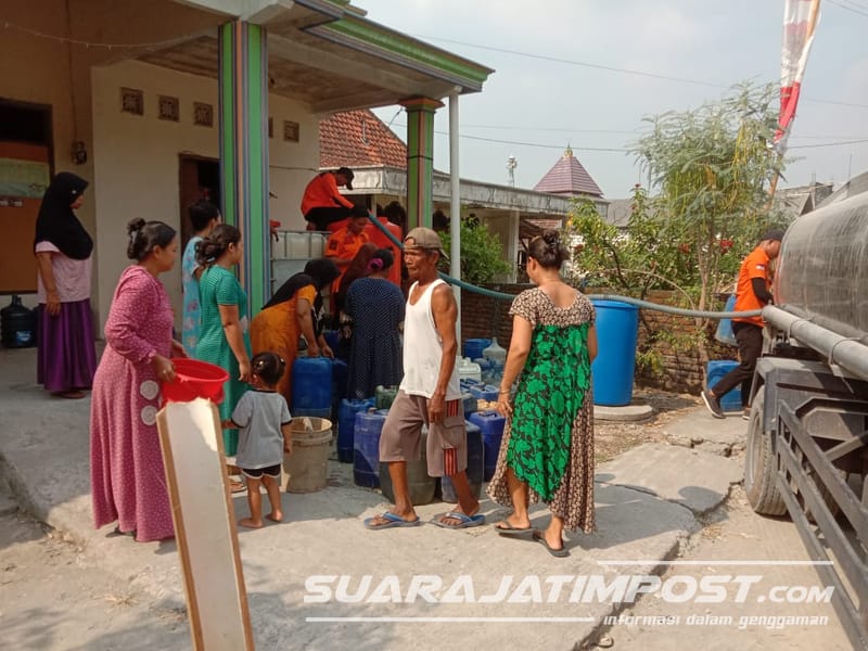 Dampak Cuaca Ekstrem, Enam Kecamatan di Lamongan Krisis Air Bersih